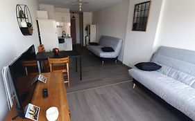 Les Floralies Studio Climatise Pour 4 Personnes Avec 2 Piscines Ouvertes Du 31 Mai 2025 Au 28 Septembre 2025